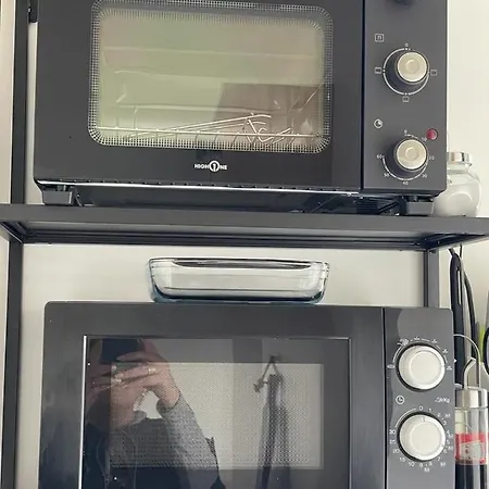 公寓 T A 5mn Euro Airport Avec Terrasse 圣路易